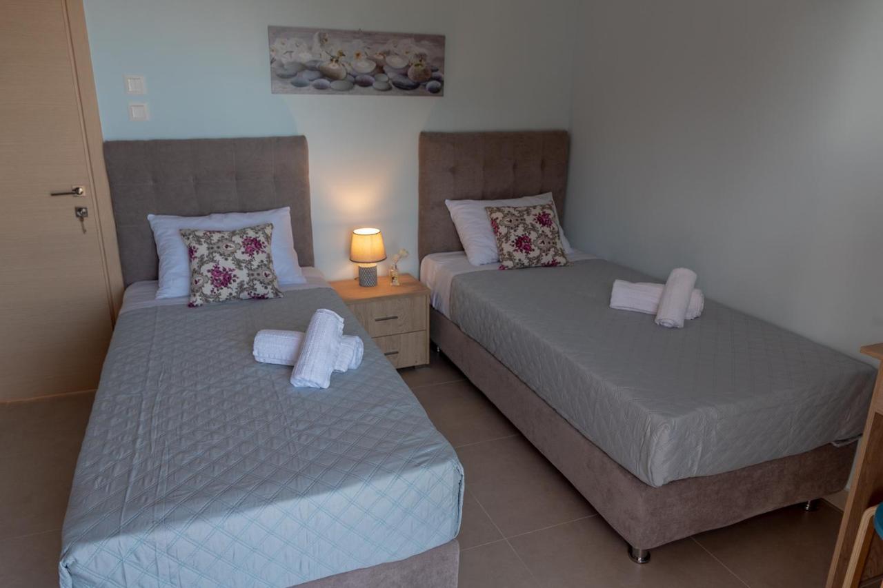Dimi Seafront Apartment By Rentals Pro Services - ניאה מודאניה מראה חיצוני תמונה