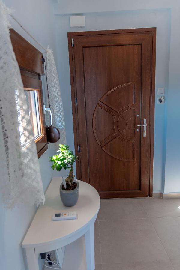 Dimi Seafront Apartment By Rentals Pro Services - ניאה מודאניה מראה חיצוני תמונה
