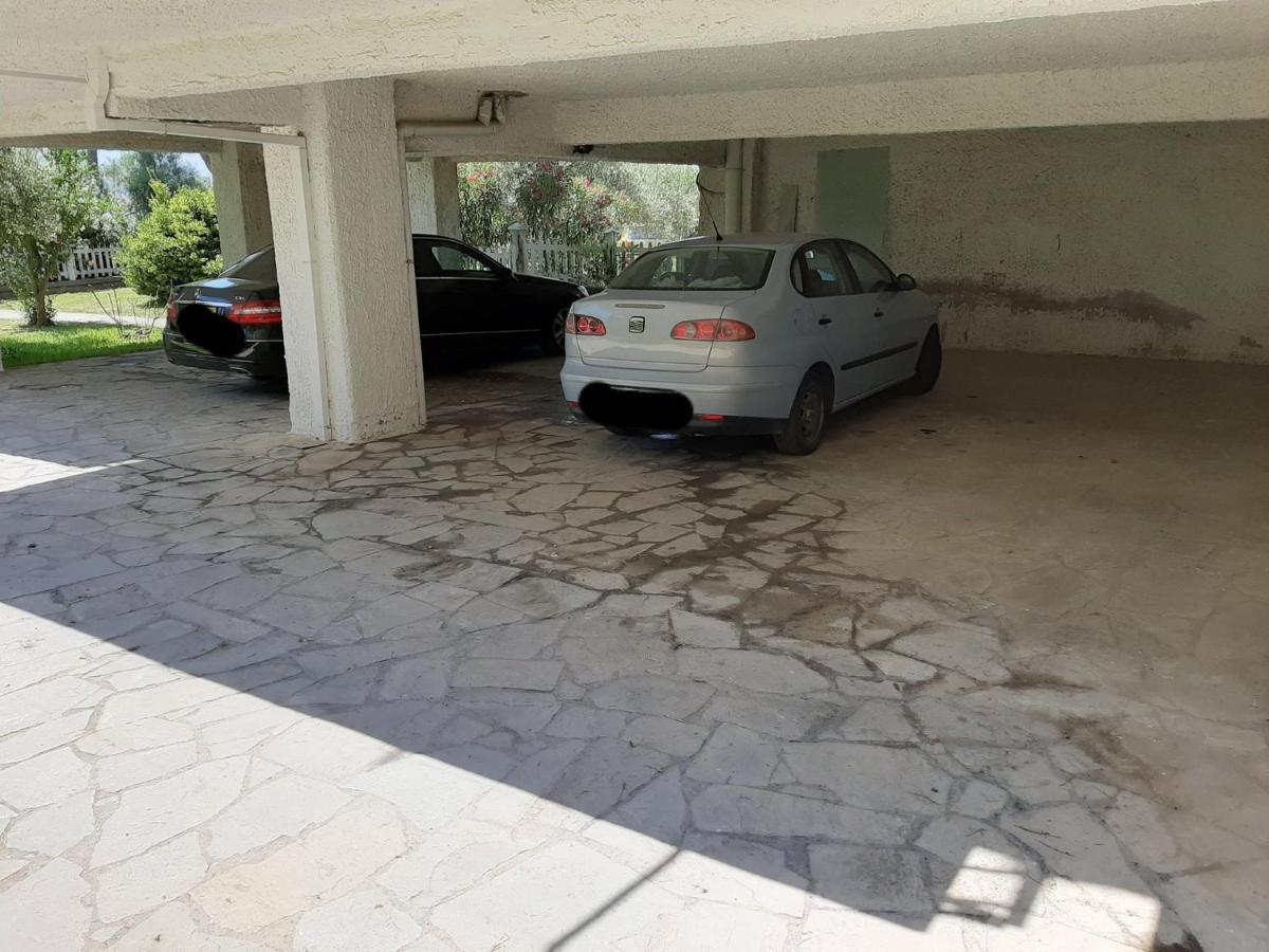 Dimi Seafront Apartment By Rentals Pro Services - ניאה מודאניה מראה חיצוני תמונה