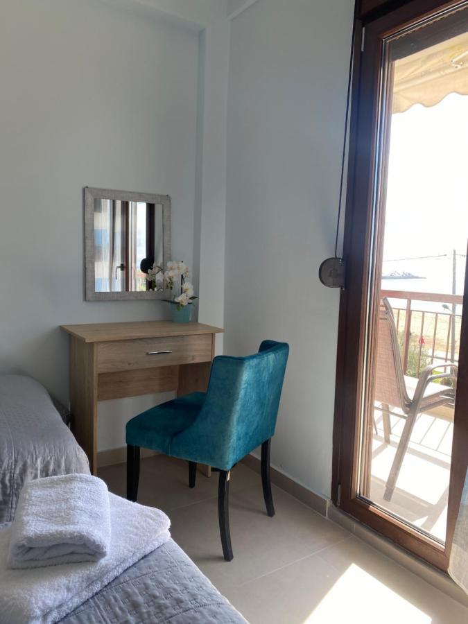 Dimi Seafront Apartment By Rentals Pro Services - ניאה מודאניה מראה חיצוני תמונה